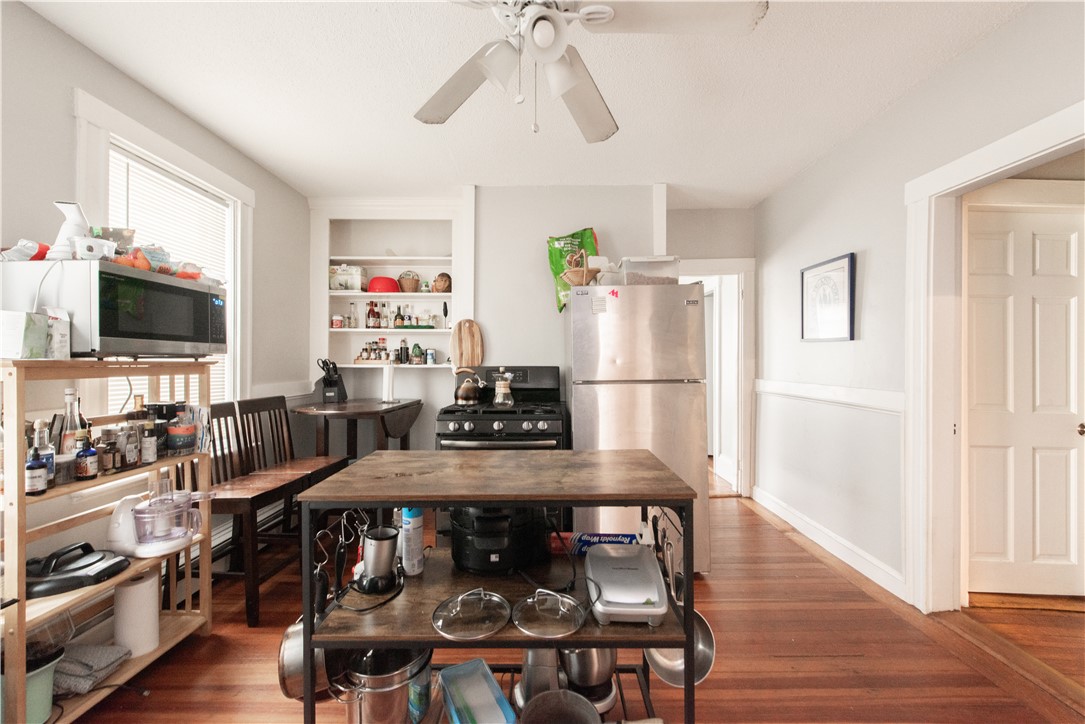 89 Rochambeau Avenue Providence, RI 02906 - Photo 8 of 45 Gallery Image 8