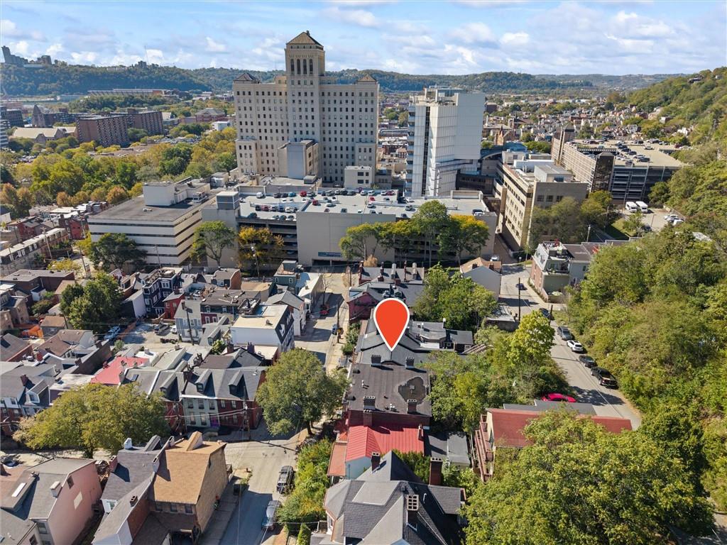 520 Knoll Street Pittsburgh, PA 15212 - Photo 44 of 47 a view of a city