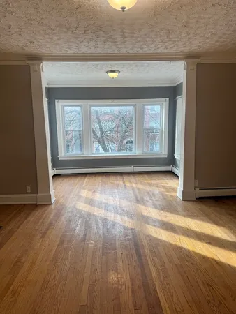 $1,800 | 6829 South Cornell Avenue, Unit 2, Chicago, IL 60649
