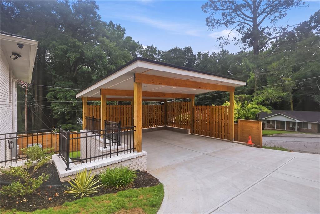 1447 Skyhaven Road Southeast Atlanta, GA 30316 - Photo 24 of 25 Gallery Image 24