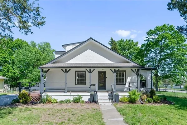 $265,000 | 1502 East 135th Street, Grandview, MO 64030