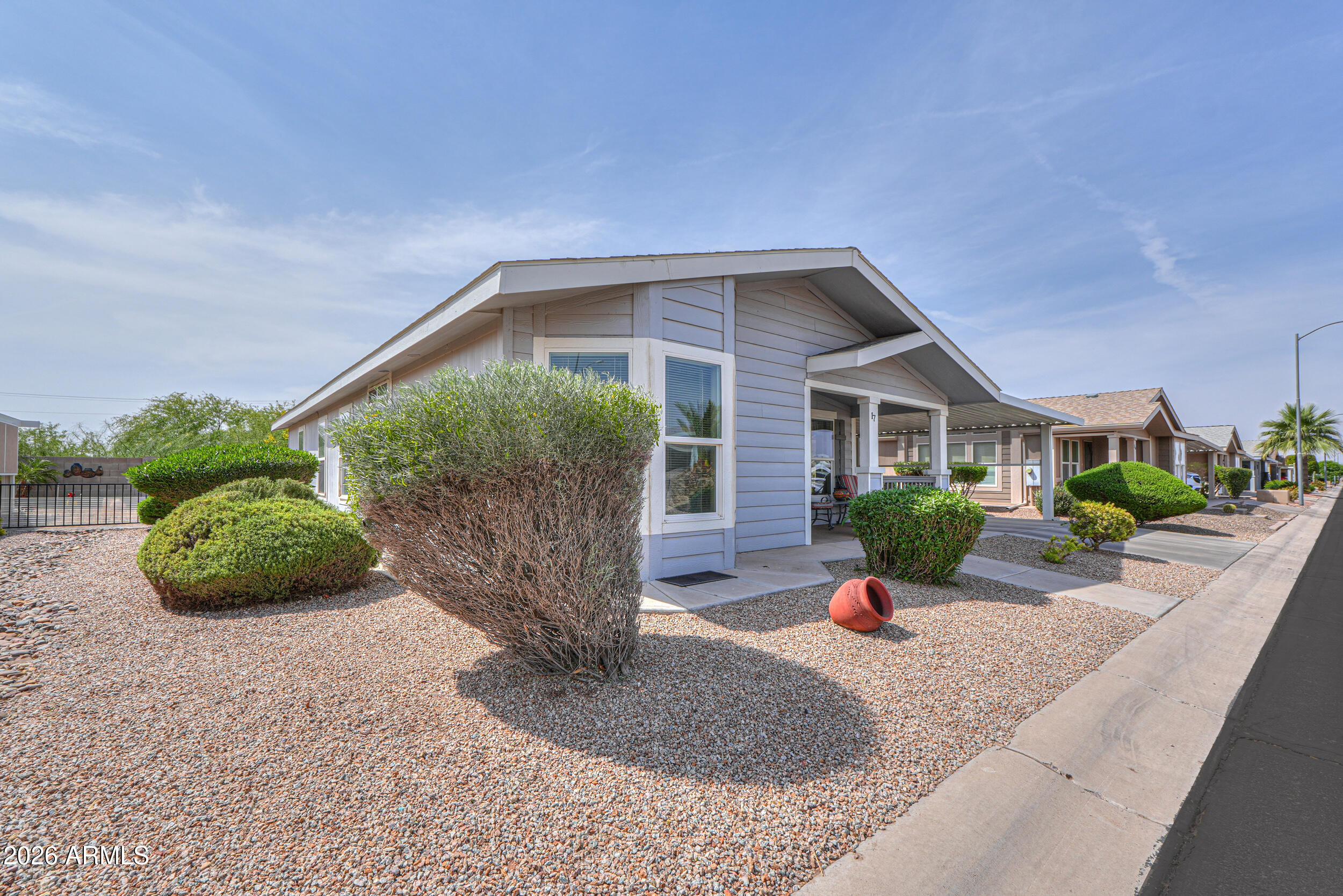 2263 North Trekell Road, Unit 17 Casa Grande, AZ 85122 - Photo 2 of 35 02