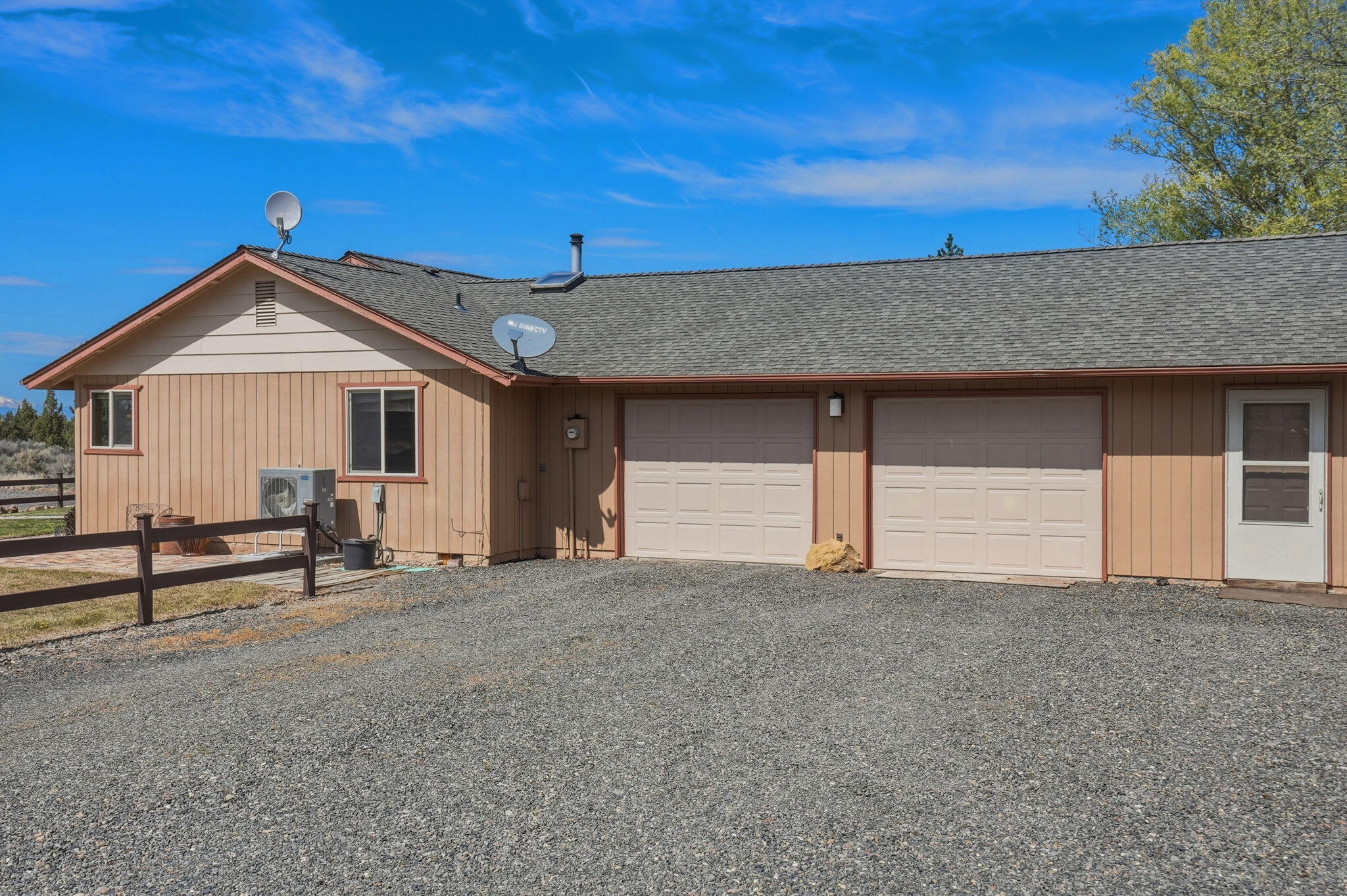 7950 Southwest Copley Road Powell Butte, OR 97753 - Photo 38 of 56 9-web-or-mls-Riley_Visuals_009