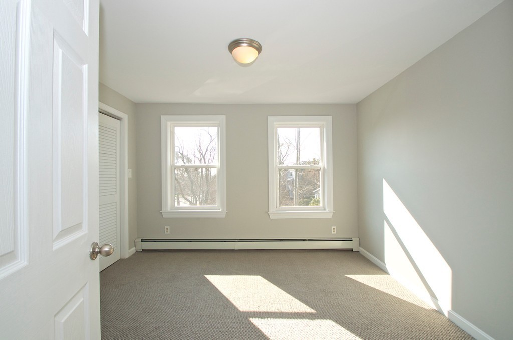 29 Hatherly Road Scituate, MA 02066 - Photo 27 of 29 an empty room with windows