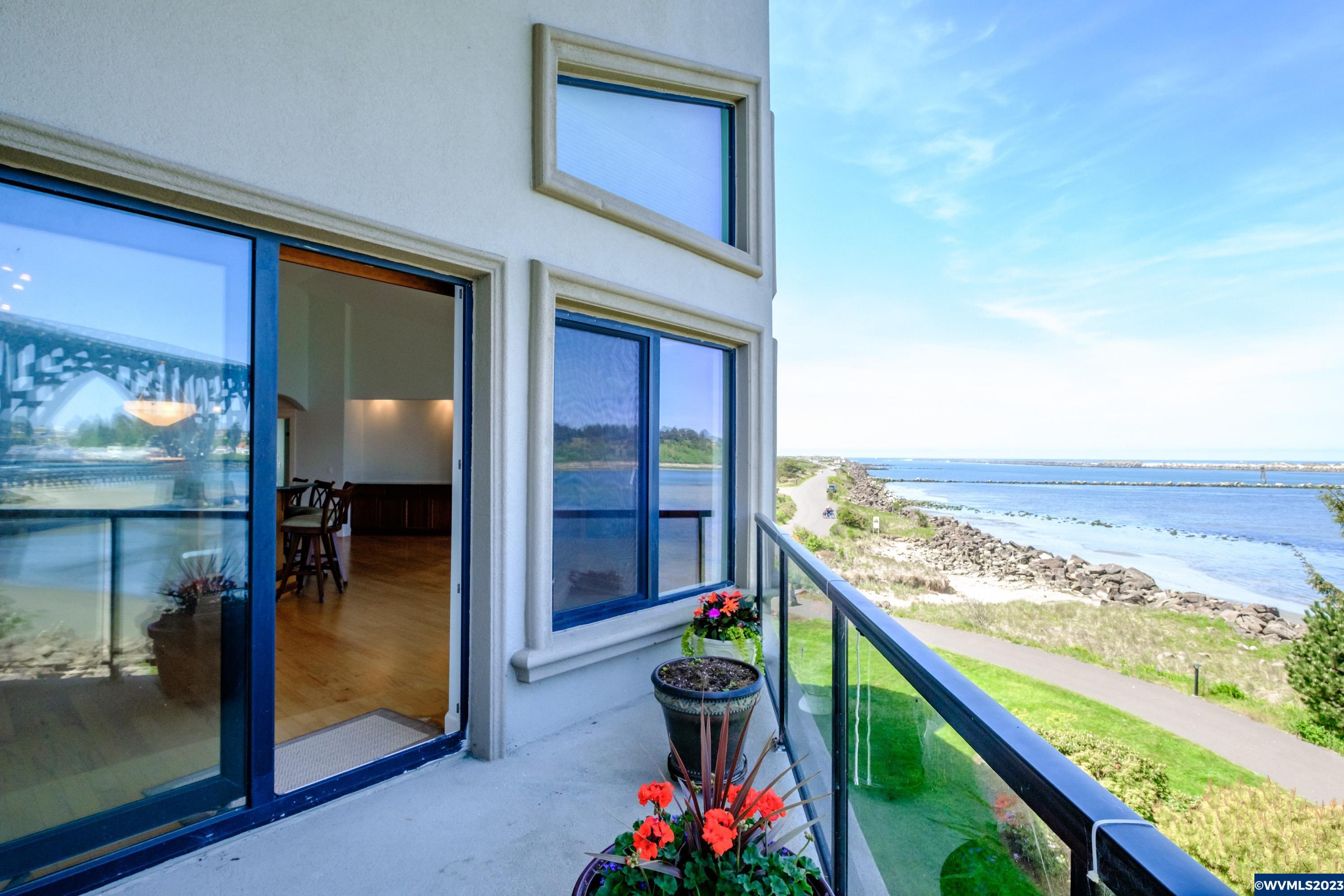 144 Southwest 26th Street Newport, OR 97366 - Photo 37 of 42