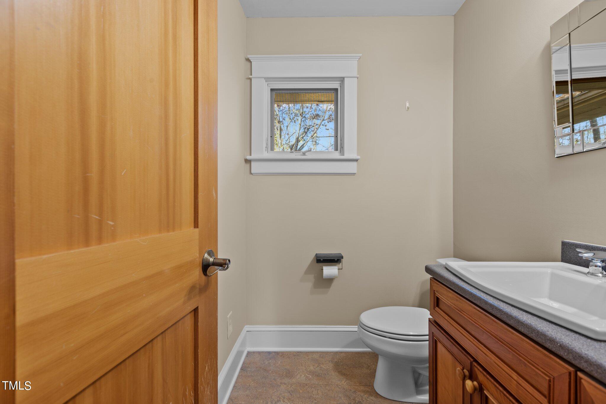 4917 Erwin Road Durham, NC 27705 - Photo 21 of 65 22-web-or-mls-IMGL1971