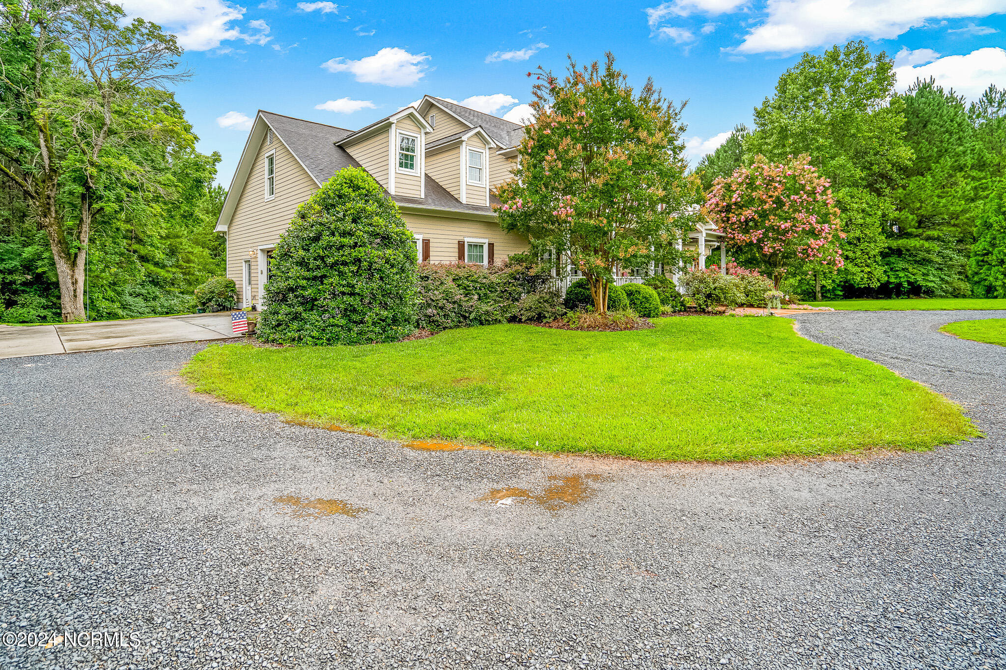 722 Corbett Road Troy, NC 27371 - Photo 9 of 47 9