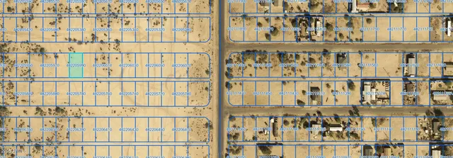 a black and white and white on a white house