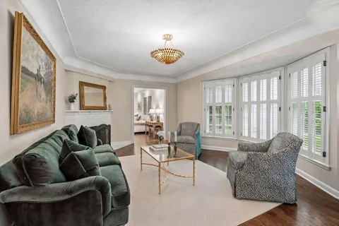 $1,100,000 | 5316 Kellogg Avenue, Edina, MN 55424