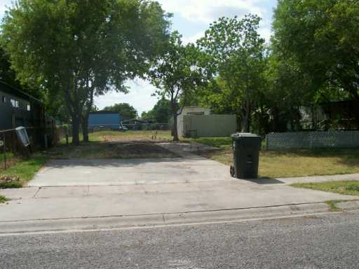 917 Rambler Place Corpus Christi, TX 78408 - Photo 3 of 6