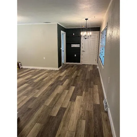 $170,000 | 309 South Elm Street, St. Joseph, IL 61873