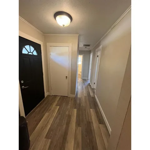 $170,000 | 309 South Elm Street, St. Joseph, IL 61873