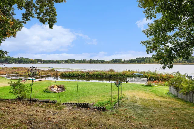 $465,000 | 11681 Scott Park Road, Delton, MI 49046