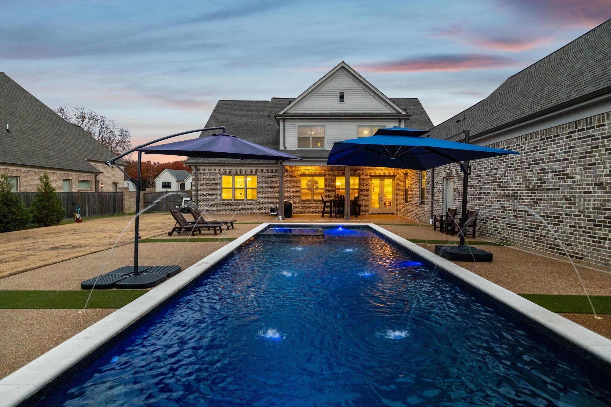 3361 Bailey Station Road Collierville, TN 38017 - Photo 40 of 40 a view of swimming pool with an outdoor seating