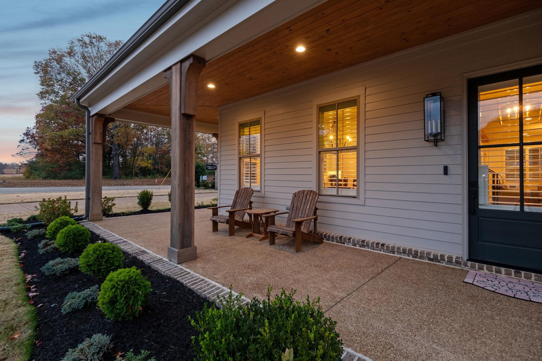 3361 Bailey Station Road Collierville, TN 38017 - Photo 4 of 40 a garden view with a seating space
