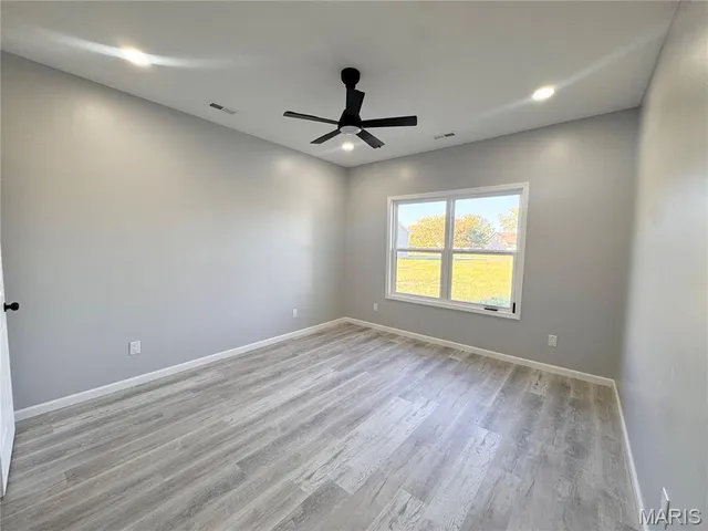 $238,000 | 303 Redbud Road, Vandalia, MO 63382