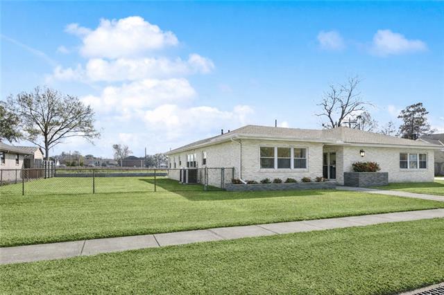 701 Mehle Street Arabi, LA 70032 - Photo 37 of 39