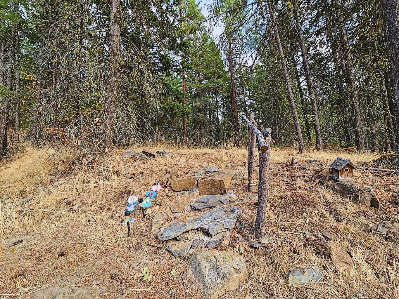 1631 North Bonanza Hill Road Evans, WA 99126 - Photo 19 of 36