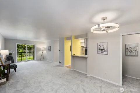 $315,000 | 14605 Northeast 34th Street, Unit H12, Bellevue, WA 98007