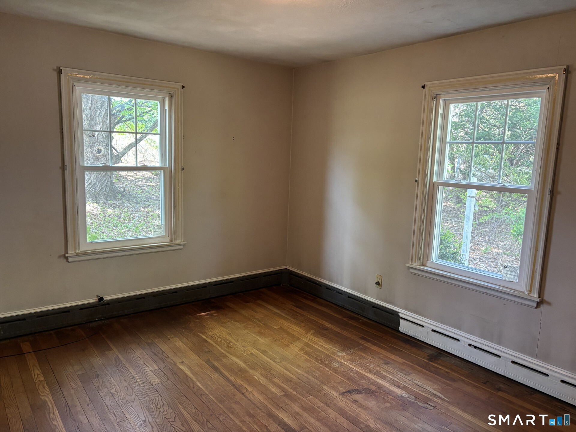 18 Norton Road East Windsor, CT 06016 - Photo 17 of 33 Second bedroom on the main level