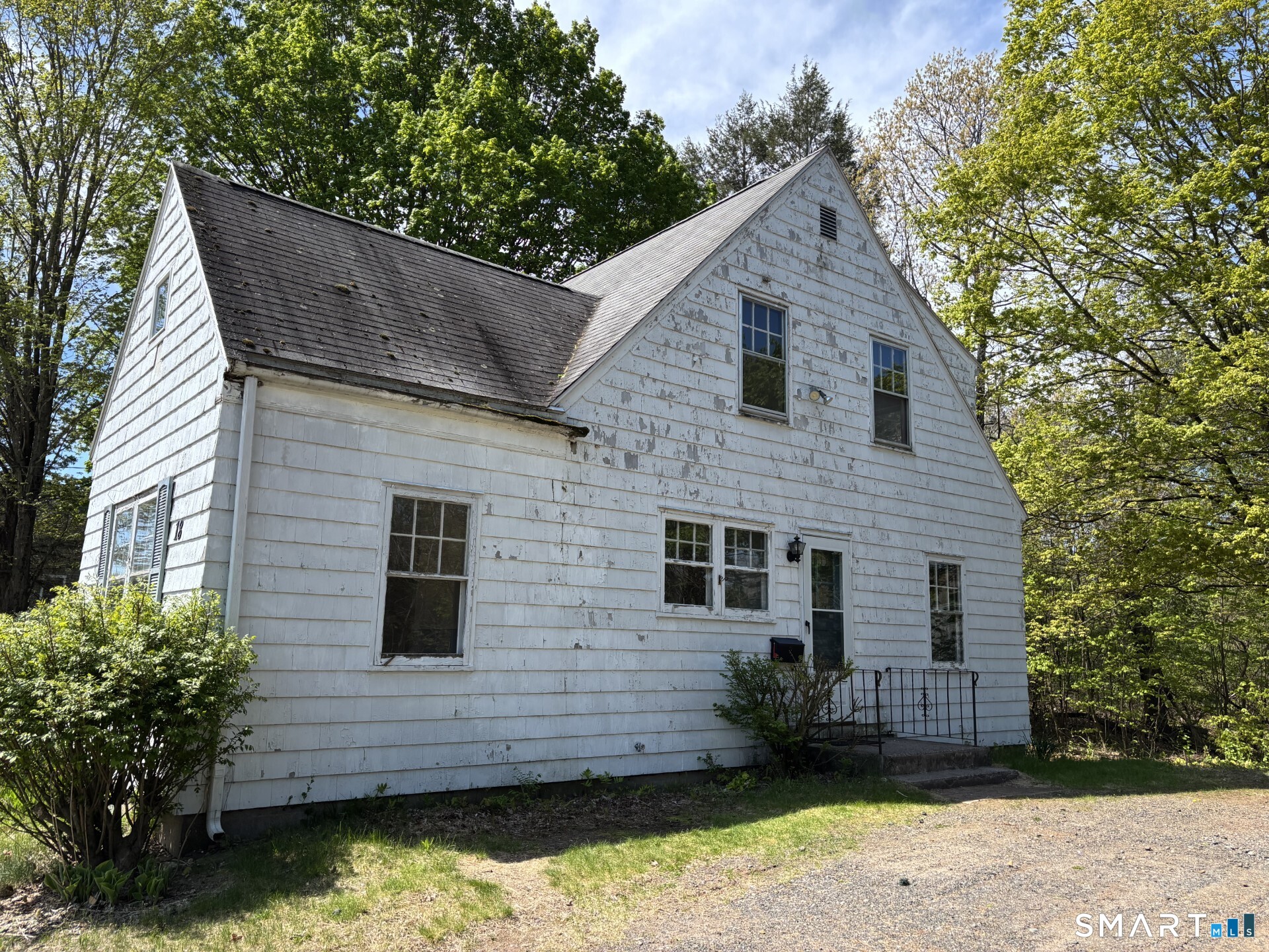 18 Norton Road East Windsor, CT 06016 - Photo 4 of 33