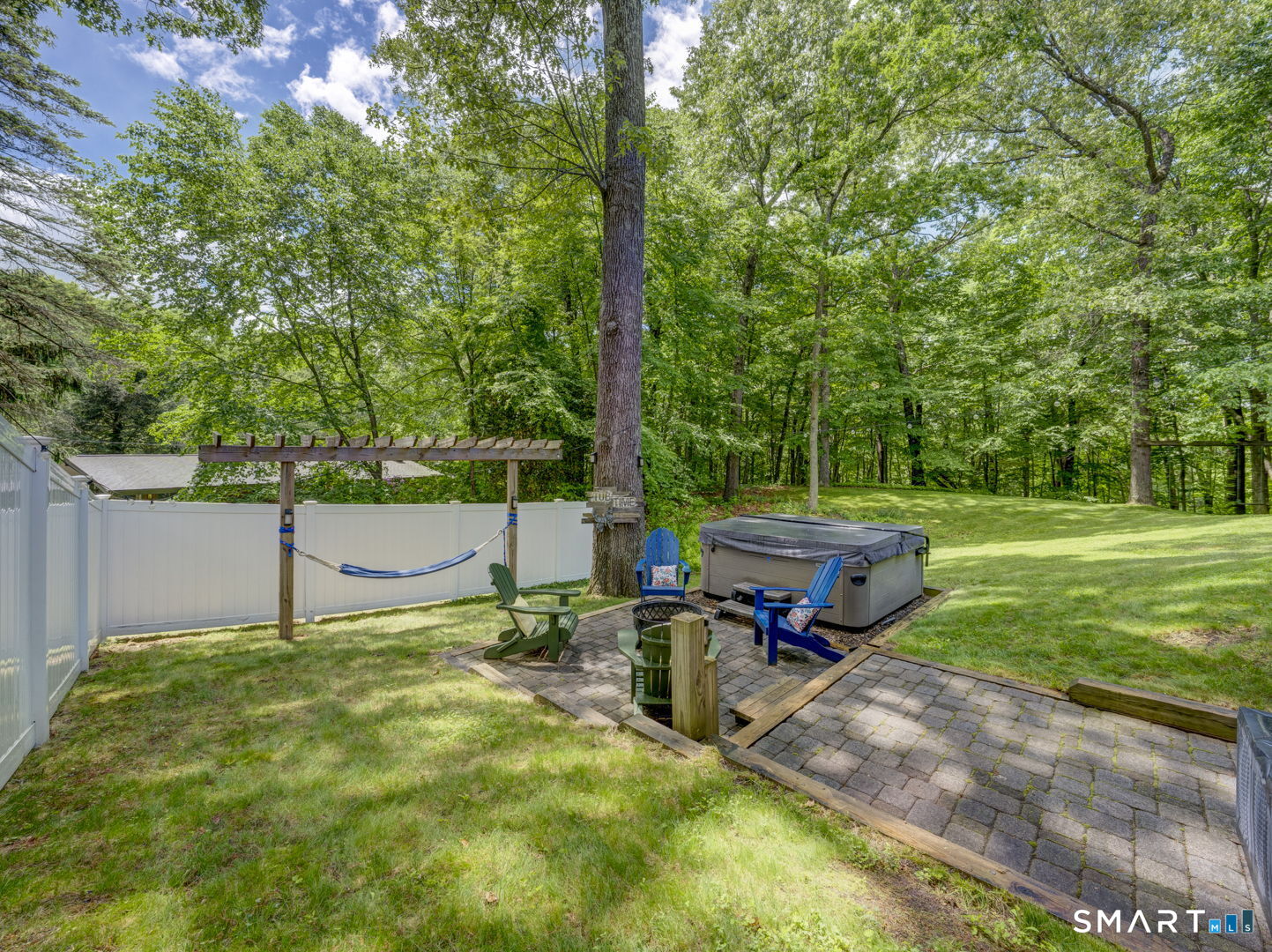 39 Woodhaven Road Glastonbury, CT 06033 - Photo 37 of 40