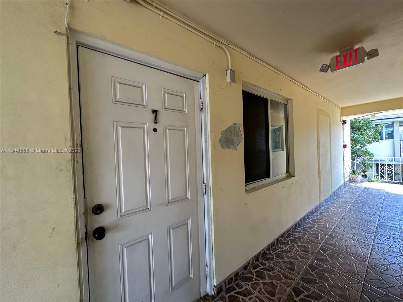 680 Southwest 10th Street, Unit 7 Miami, FL 33130 - Photo 11 of 34