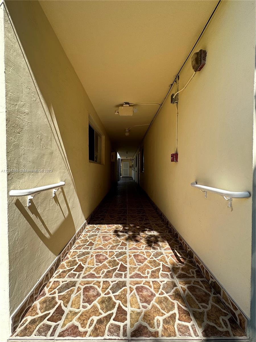 680 Southwest 10th Street, Unit 7 Miami, FL 33130 - Photo 6 of 34