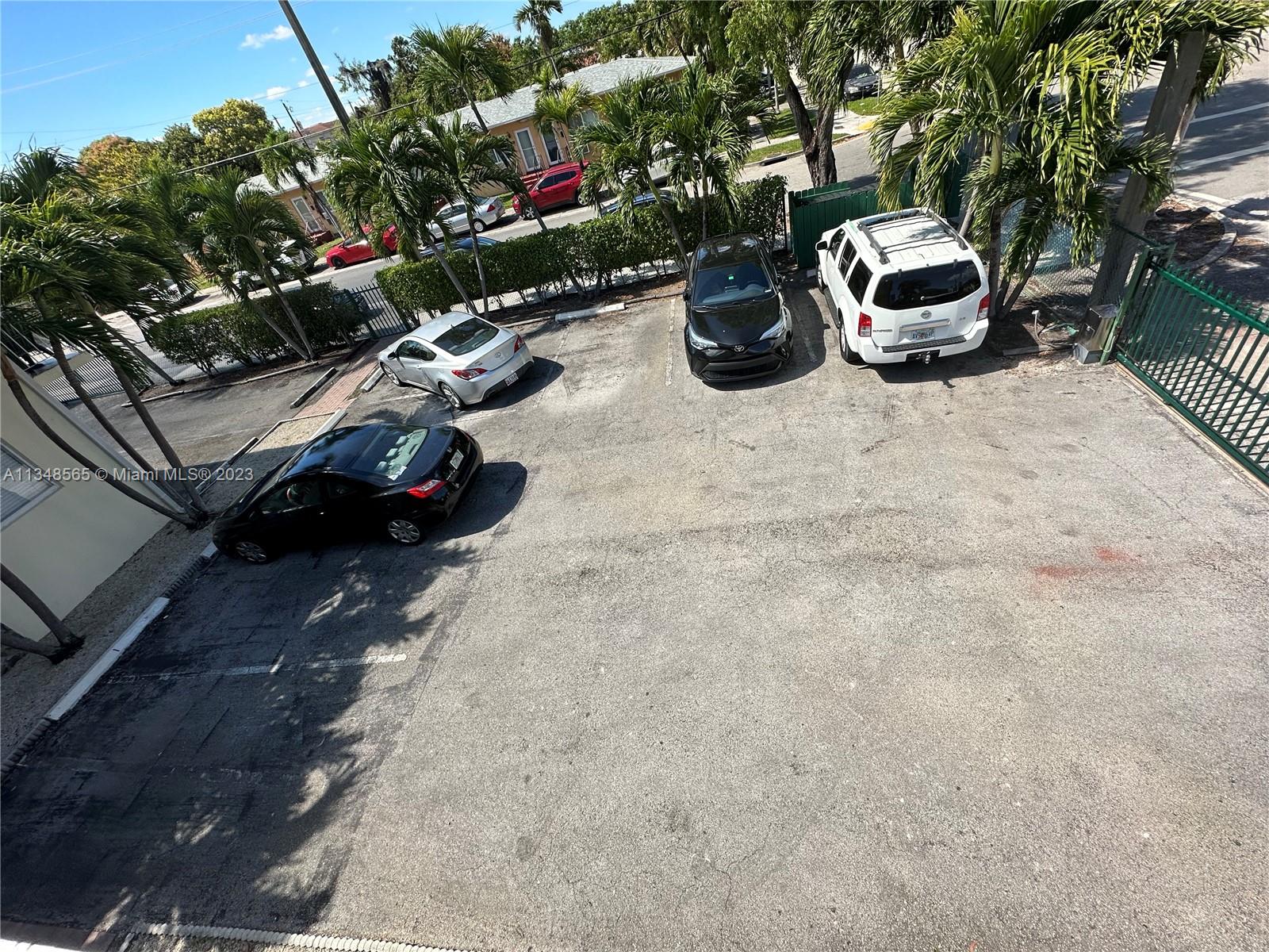 680 Southwest 10th Street, Unit 7 Miami, FL 33130 - Photo 8 of 34 a view of a backyard of the house