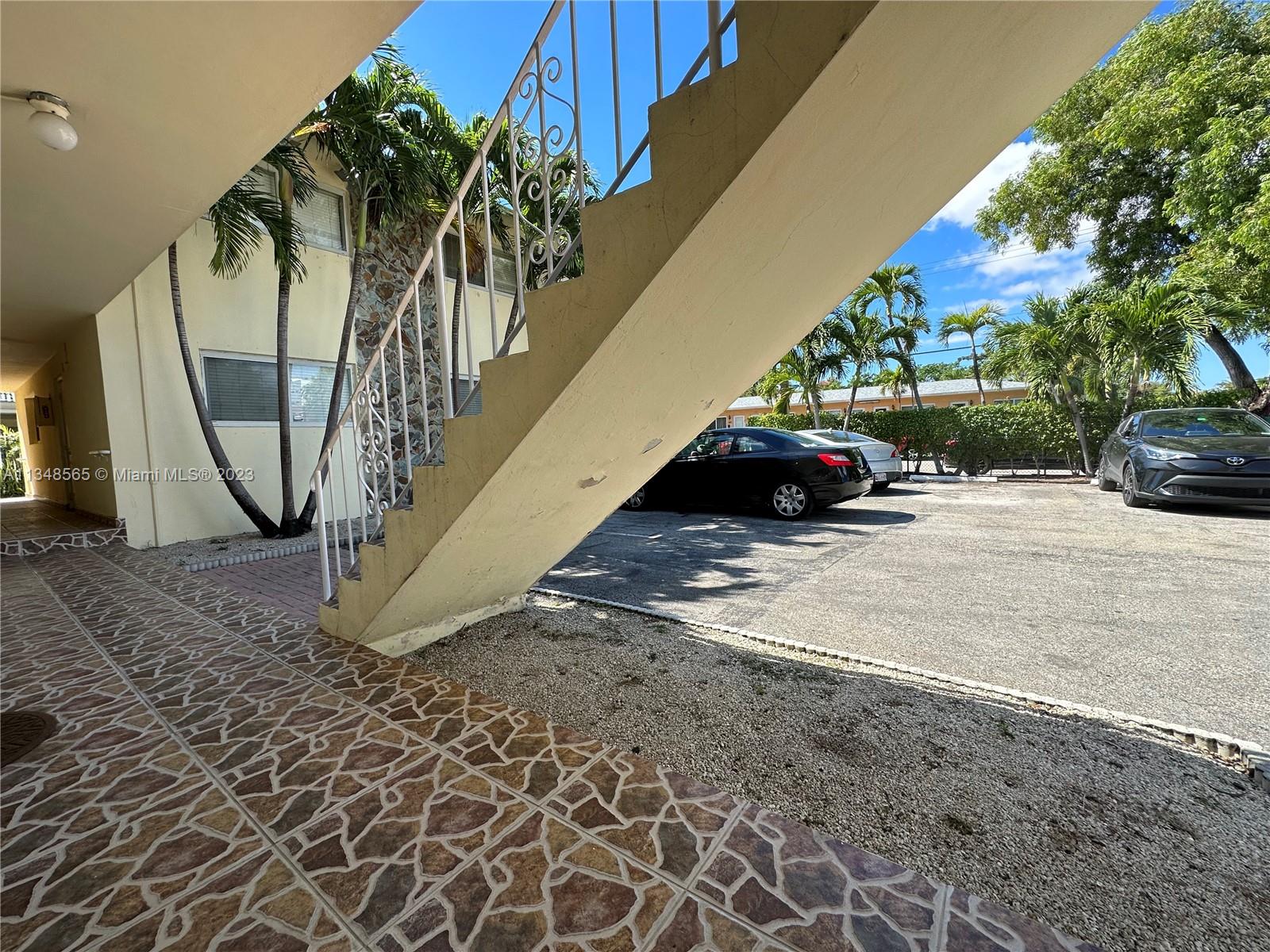 680 Southwest 10th Street, Unit 7 Miami, FL 33130 - Photo 10 of 34 a view of a house with a yard