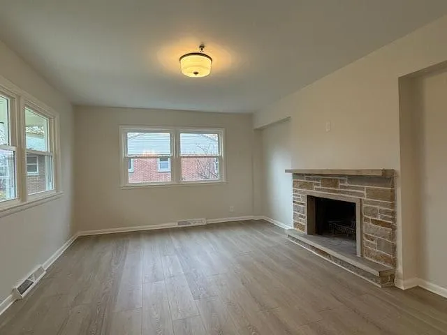 $449,900 | 6936 North Braeburn Lane, Glendale, WI 53209