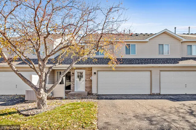 $229,320 | 7813 Hemingway Avenue South, Cottage Grove, MN 55016
