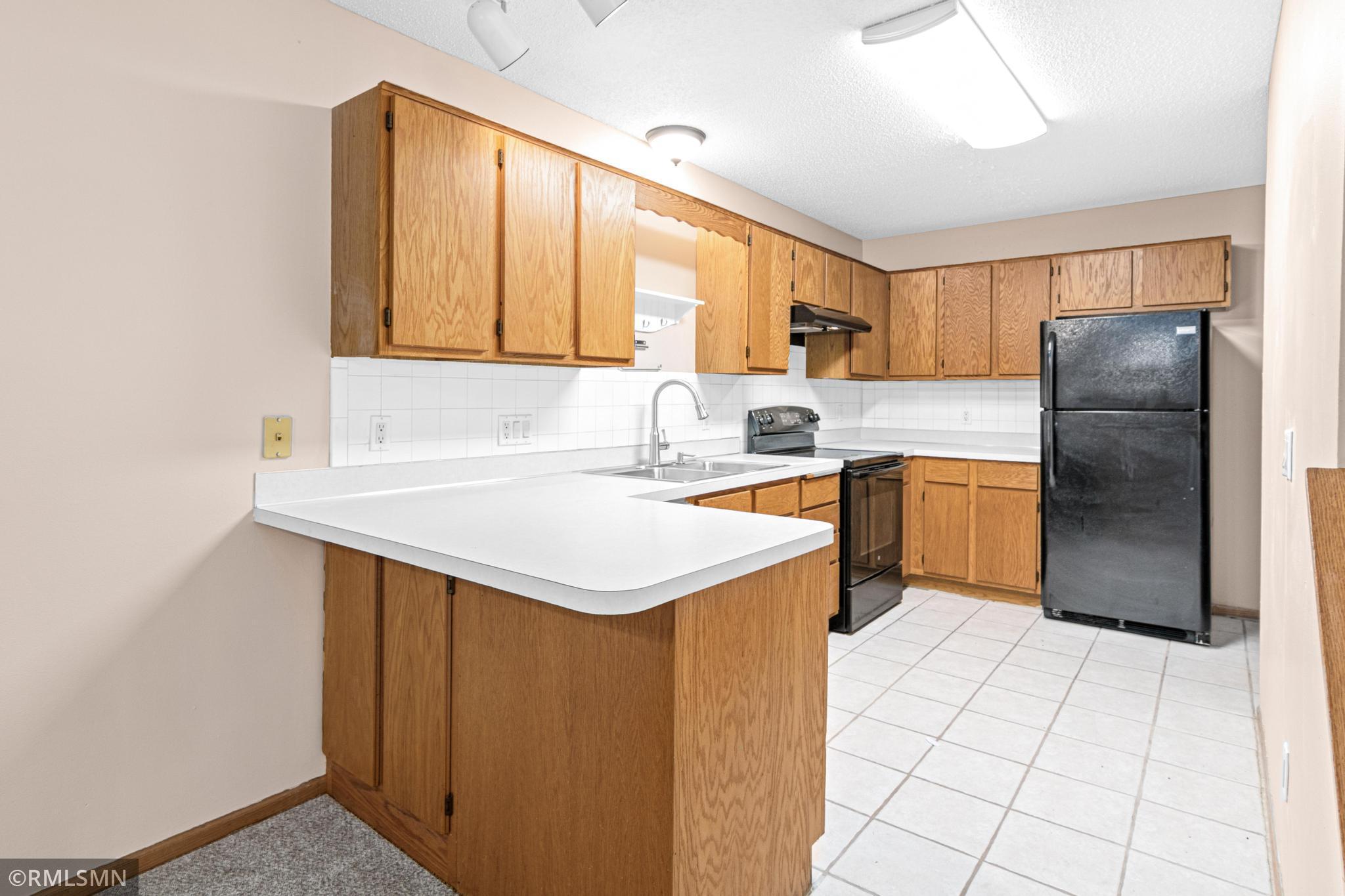 7813 Hemingway Avenue South Cottage Grove, MN 55016 - Photo 11 of 33