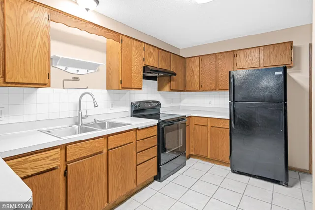 $229,320 | 7813 Hemingway Avenue South, Cottage Grove, MN 55016