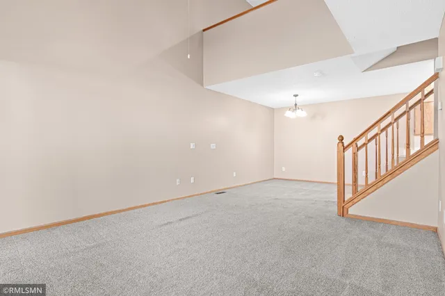 $229,320 | 7813 Hemingway Avenue South, Cottage Grove, MN 55016