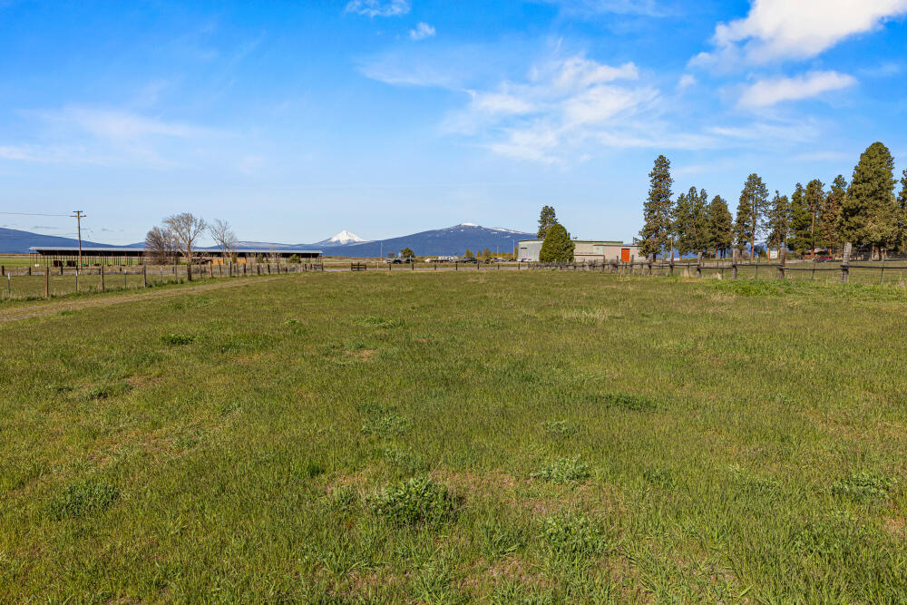 32315 Modoc Point Road Chiloquin, OR 97624 - Photo 42 of 71 32315ModocPointRd-5