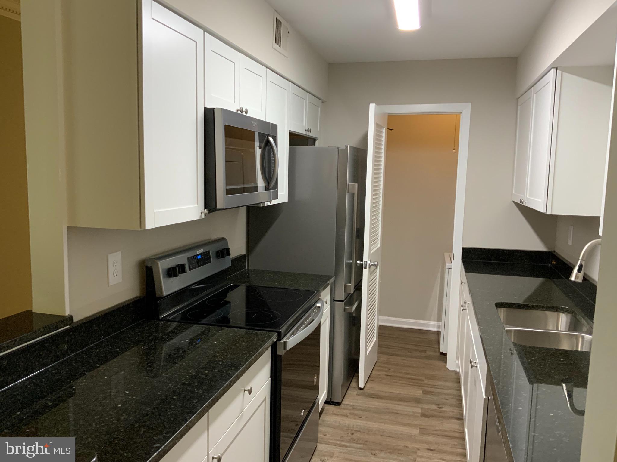 5906 Bayshire Road, Unit 171 Springfield, VA 22152 - Photo 13 of 50 Gallery Image 13