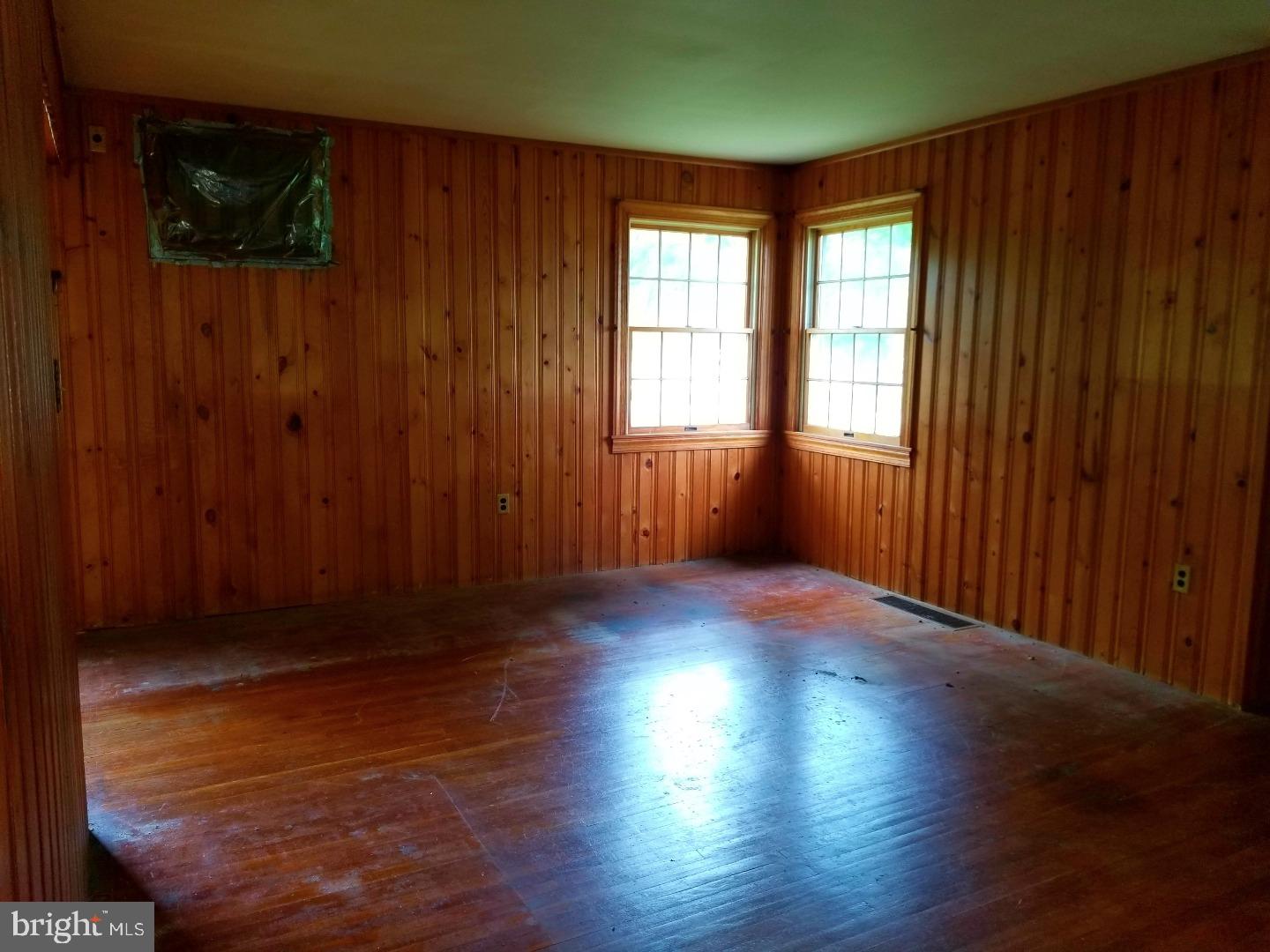 209 East Evesham Road Runnemede, NJ 08078 - Photo 3 of 24
