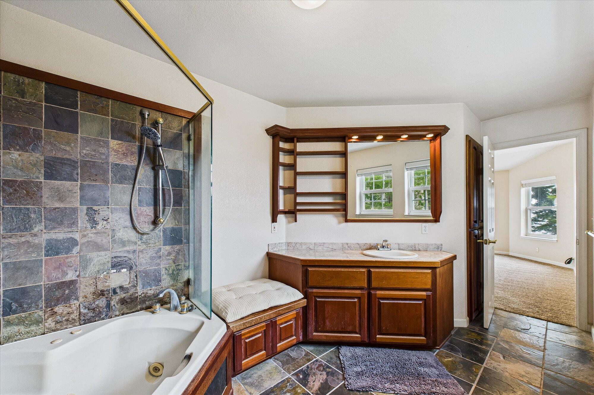 341 Seafoam Road Whitethorn, CA 95589 - Photo 33 of 68
