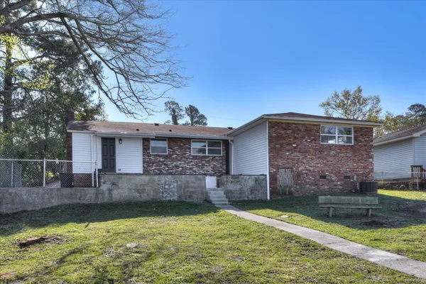 $299,000 | 2202 Vireo Drive, North Augusta, SC 29841
