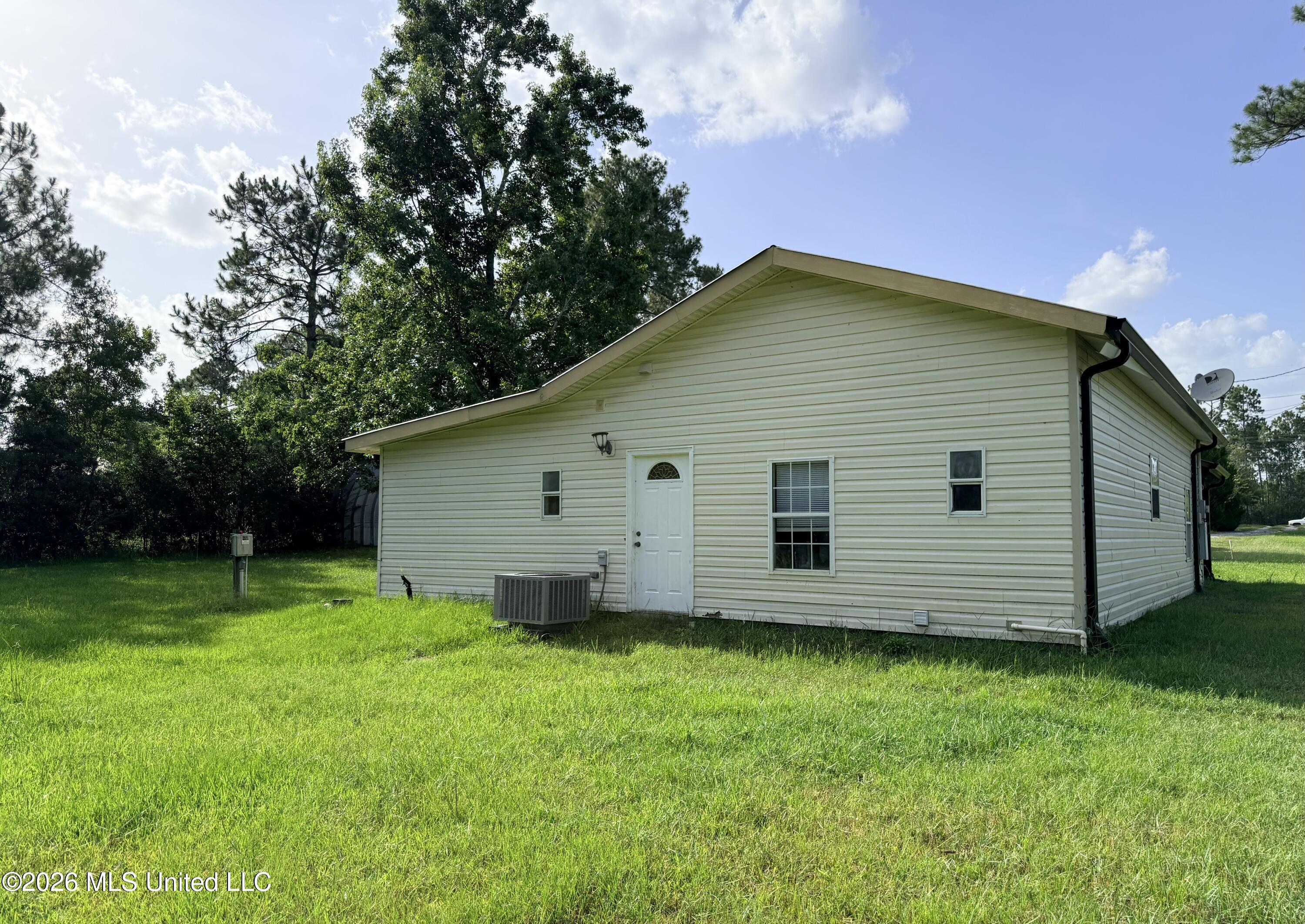 11801 Jim Ramsay Road Vancleave, MS 39565 - Photo 15 of 19 IMG_5959