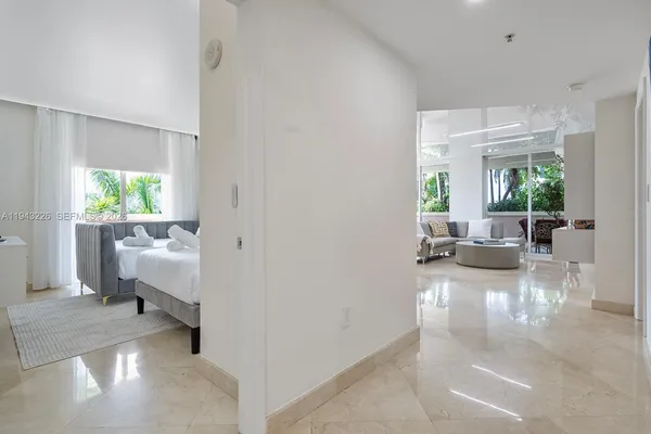$6,890 | 17555 Atlantic Boulevard, Unit 508, Sunny Isles Beach, FL 33160