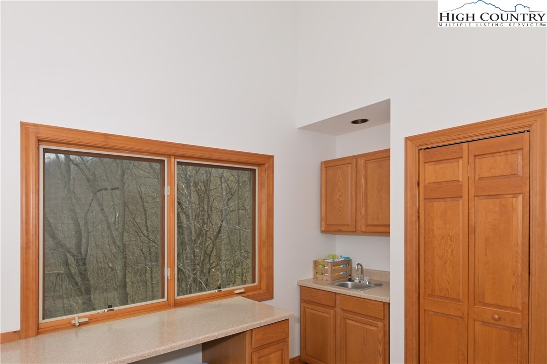 923 Fox Meadow Road Banner Elk, NC 28604 - Photo 24 of 48 Gallery Image 24