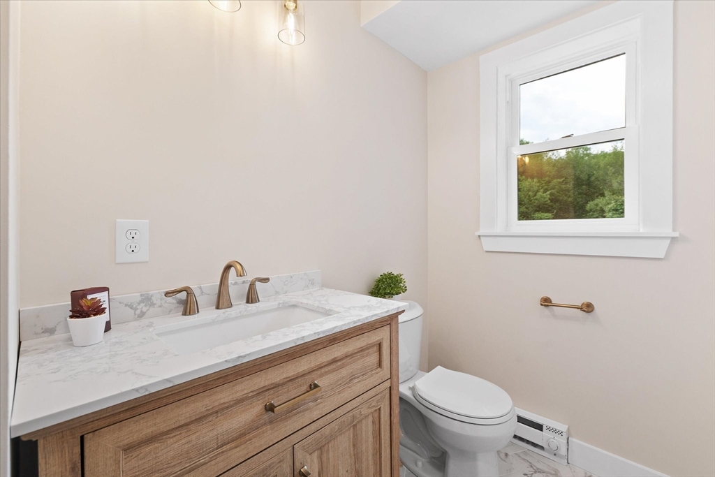 18 Ramshorn Road Charlton, MA 01507 - Photo 21 of 27