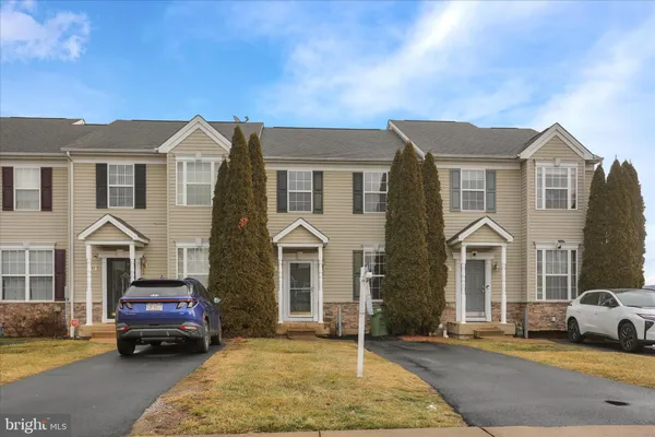 $244,900 | 164 Bruaw Drive, York, PA 17406