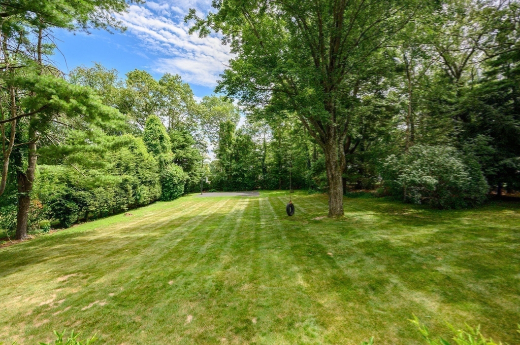 68 Old Post Road Walpole, MA 02032 - Photo 35 of 39