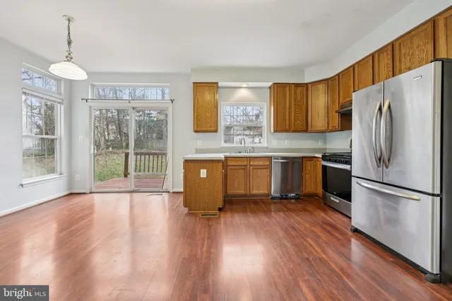 $650,000 | 12151 Hayfield Court, Bristow, VA 20136