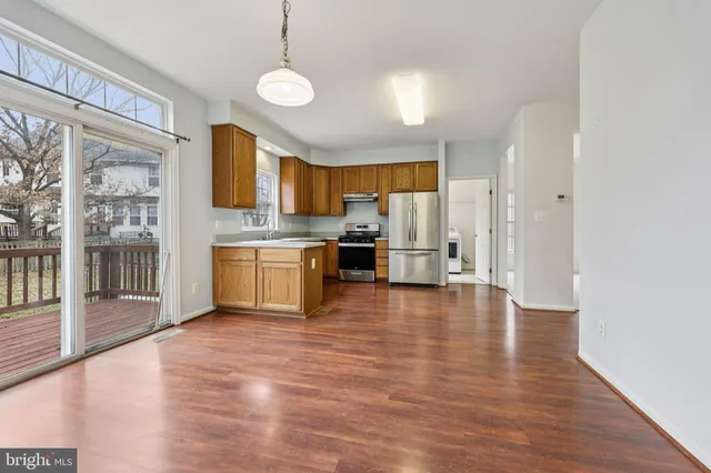 $650,000 | 12151 Hayfield Court, Bristow, VA 20136