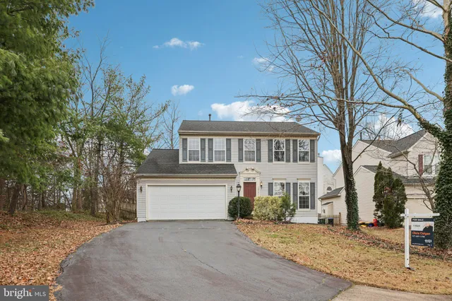 $650,000 | 12151 Hayfield Court, Bristow, VA 20136