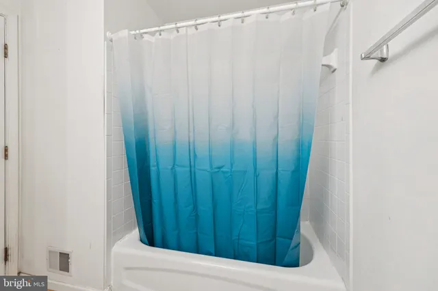 $650,000 | 12151 Hayfield Court, Bristow, VA 20136